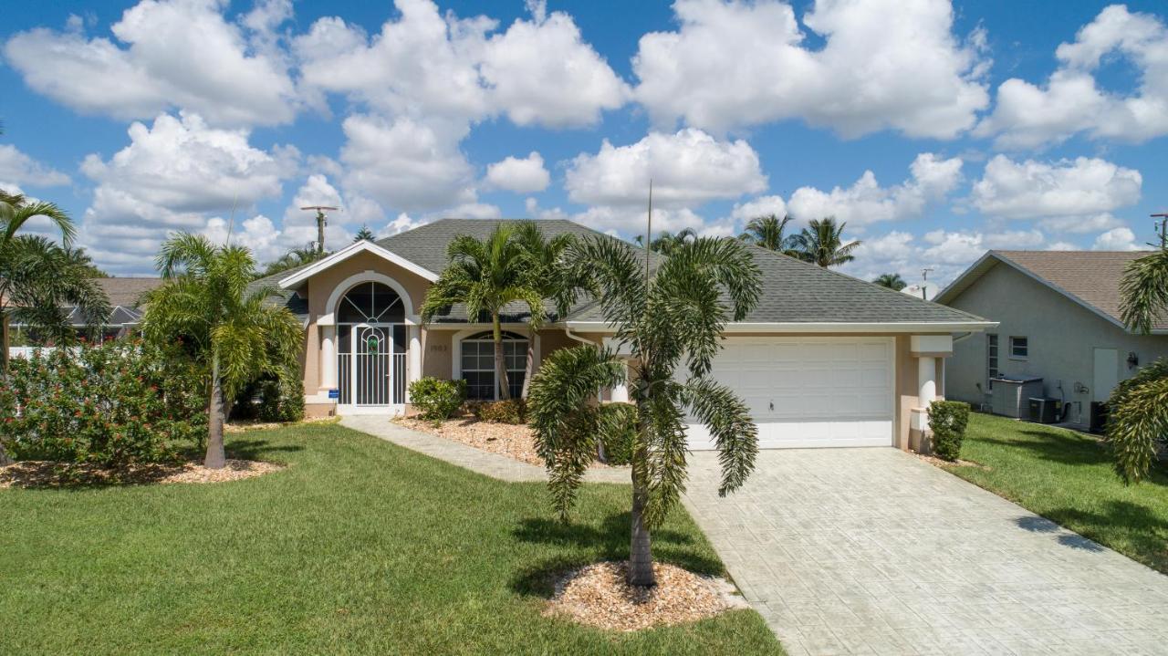Luxury Home, Hot Tub, Heated Pool, Tiki Bar - Villa Spain Cape Coral Exterior foto